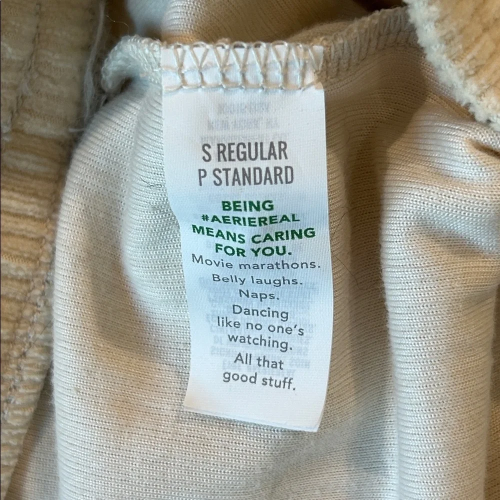Aerie cream bell bottom flare pull on ribbed leggings size small